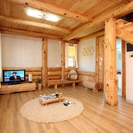 Jeju Bille Log Pension Seogwipo Exterior foto